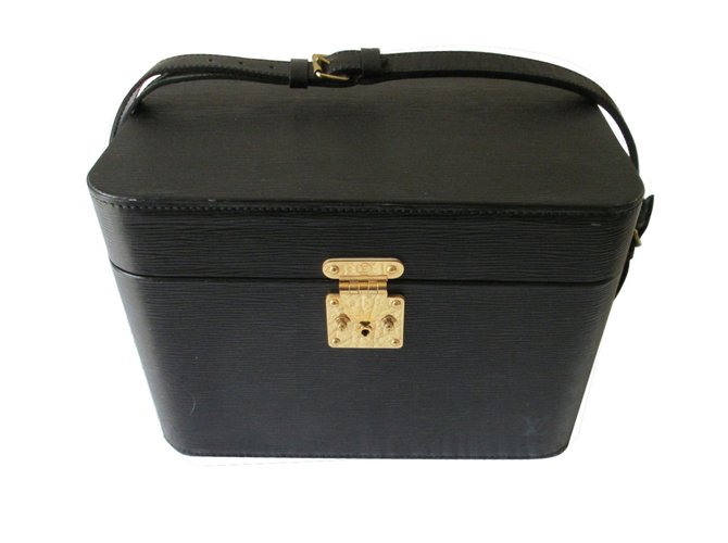 Louis Vuitton Bolsa de viaje Negro Cuero  ref.6349