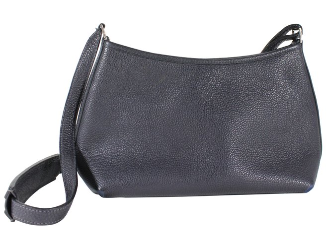 Hermès Handbags Blue Leather  ref.6485