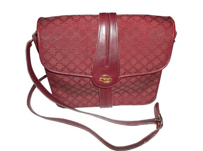 Céline Handbags Dark red Leather  ref.6441