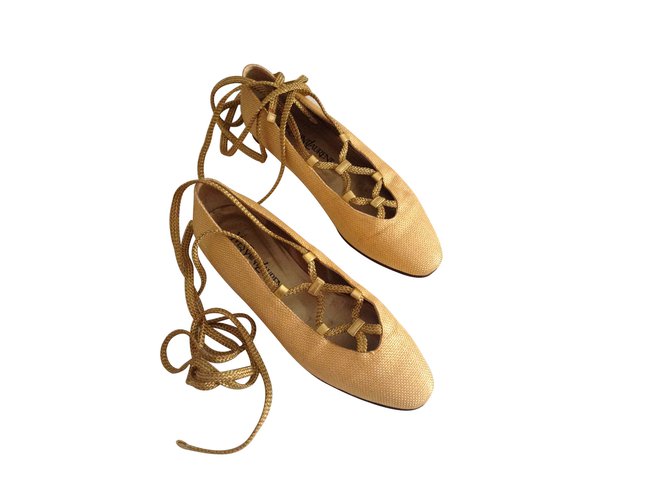 Yves Saint Laurent Sapatilhas de ballet Dourado Couro  ref.6584