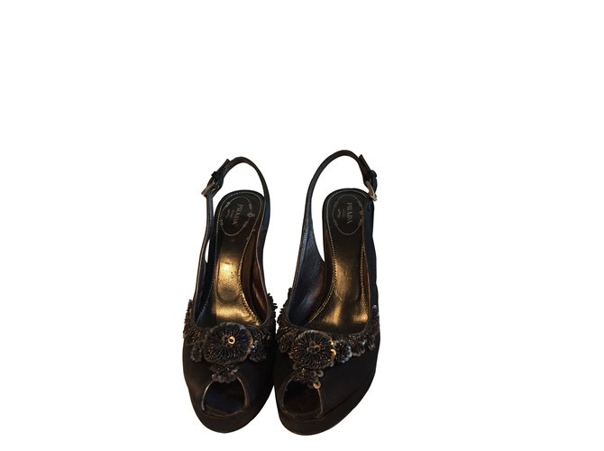 Prada Heels Black Silk  ref.6990