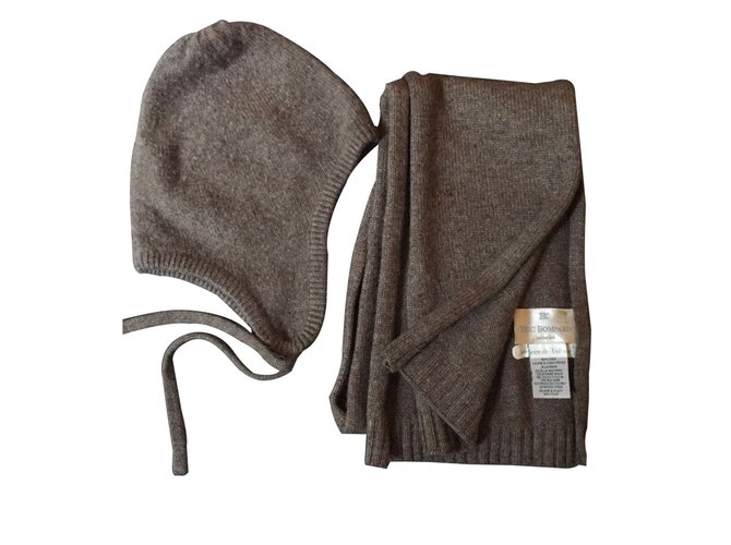 Eric Bompard Hüte Mützen Handschuhe Taupe Kaschmir  ref.7226