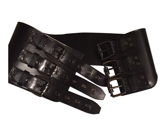 Burberry Belts Black Leather  ref.7284