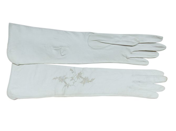 Hermès Gloves White Leather  ref.7641
