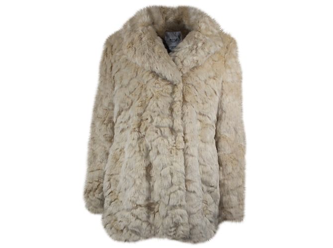 Zara Coats, Outerwear