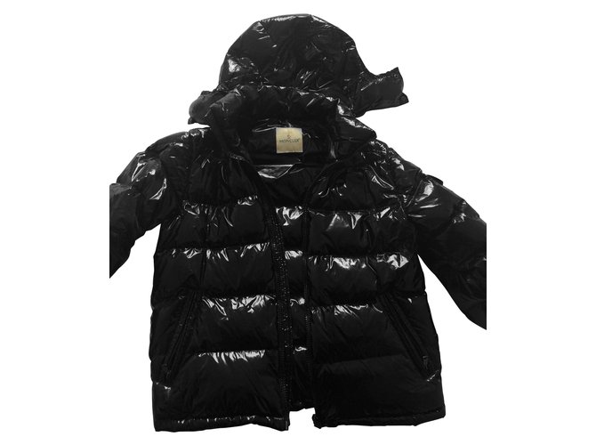 Moncler Coats, Outerwear Black Synthetic  ref.8809