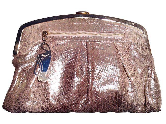 Christian Louboutin Handtaschen Silber Geld  ref.8816