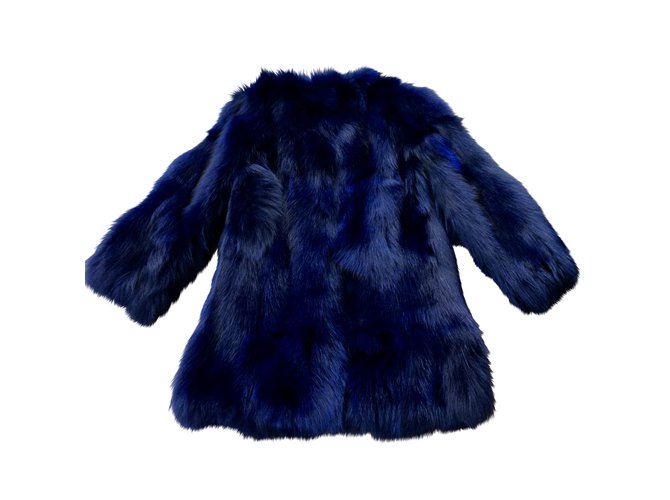 manteau en renard bleu