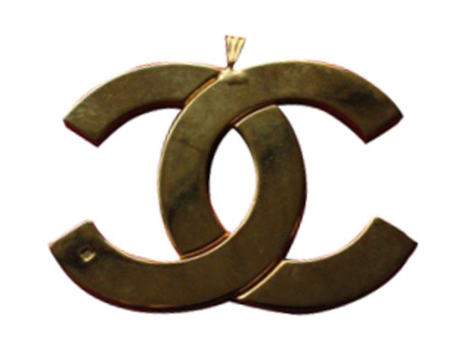 Chanel Colares pingente Dourado  ref.9354