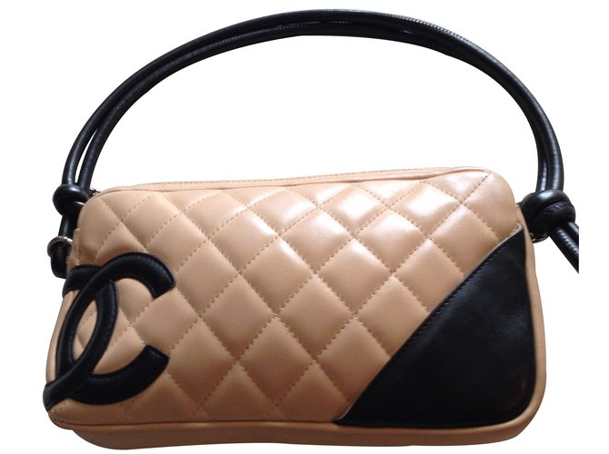 Chanel Clutch bags Beige Leather  ref.9387
