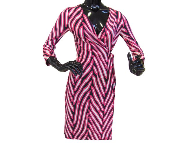 Diane Von Furstenberg Dresses Pink Silk  ref.9468