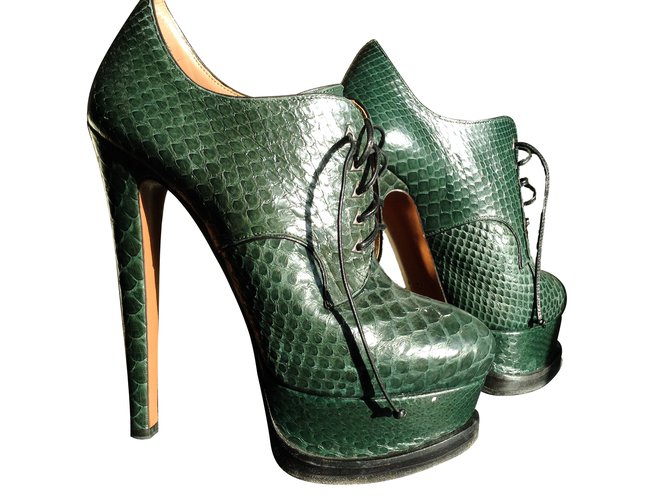 Alaïa Heels Green Leather  ref.10501