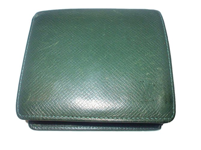 Louis Vuitton Wallets Small accessories Green Leather  ref.10509