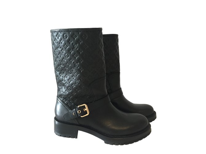 Louis Vuitton Boots Black Leather  ref.11880