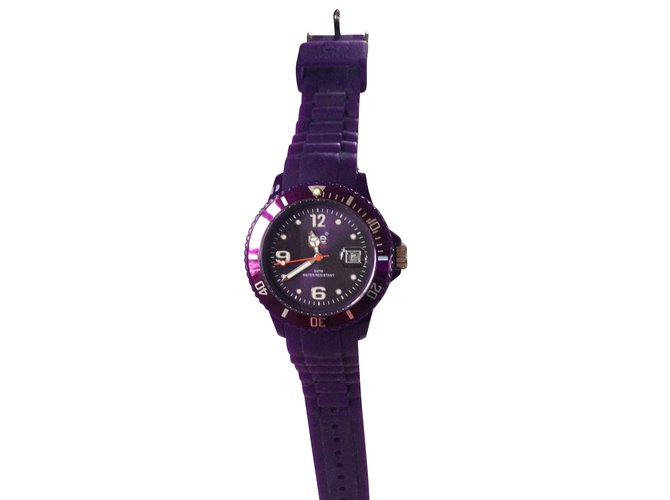 Autre Marque Relojes finos Púrpura Plástico  ref.11896