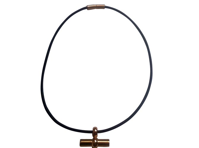 Hermès Necklaces Leather  ref.12198