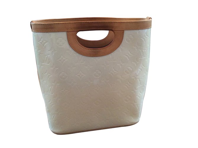 Louis Vuitton Handtaschen Weiß Lackleder  ref.12272