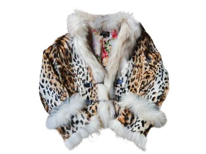 Autre Marque Coats, Outerwear Leopard print Fur  ref.12293