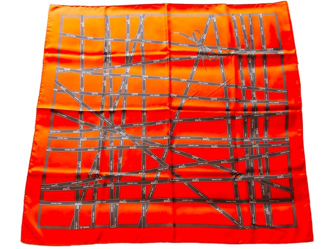 Hermès Silk scarves Orange  ref.12718