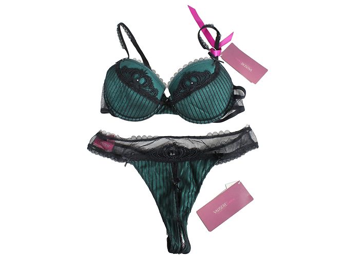 Autre Marque Conjunto de lencería Valisère Burlesque Night de encaje Negro Verde