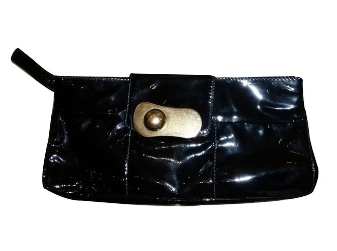 Chloé Clutch bags Black Patent leather  ref.12979