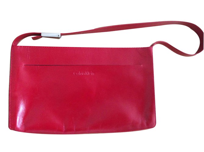 Calvin Klein Handtaschen Rot Leder  ref.12983