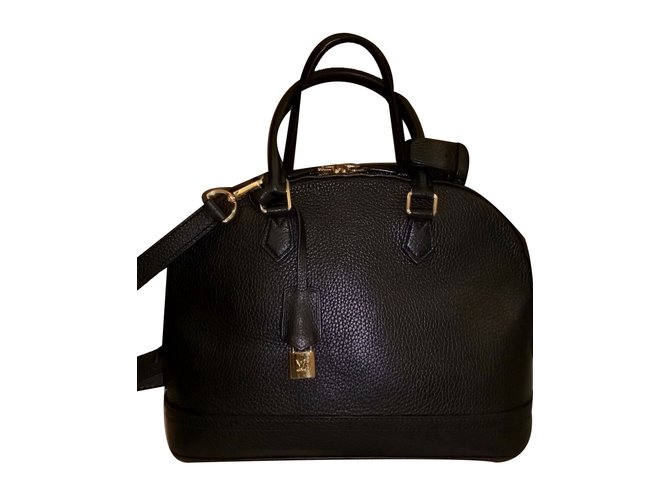 Alma Louis Vuitton Handbags Black Leather  ref.13136