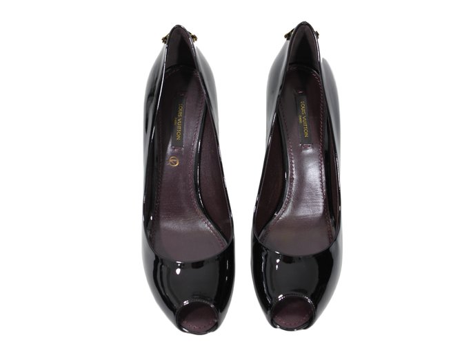 Louis Vuitton Black Patent Leather Oh Really Peep Toe Pumps Size