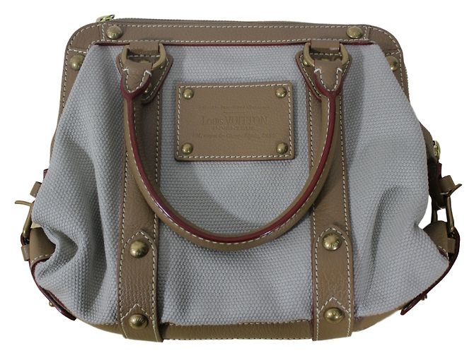 Louis Vuitton Bolsos de mano Beige