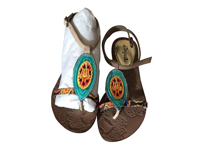 Sandali Desigual Multicolore in Pelle Blu 37