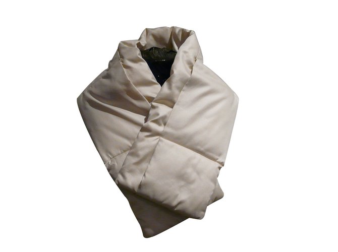 Autre Marque Scarves Beige Synthetic  ref.13798