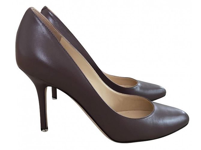 Jimmy Choo Pumps Taupe Leder Größe 36