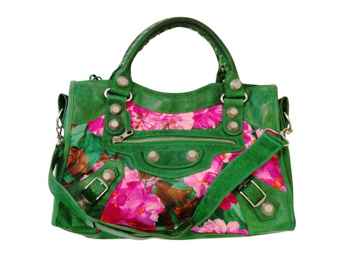 Balenciaga Handbags Green Leather  ref.14237