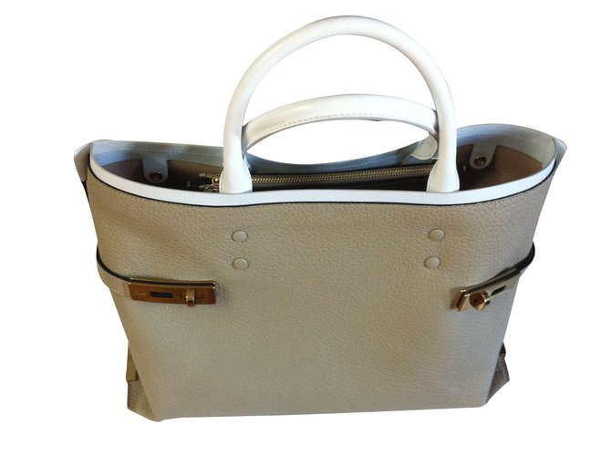 Chloé Handbags Grey Leather  ref.14411