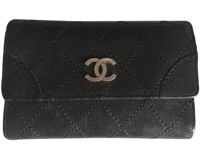 Chanel carteras Negro Cuero  ref.14613