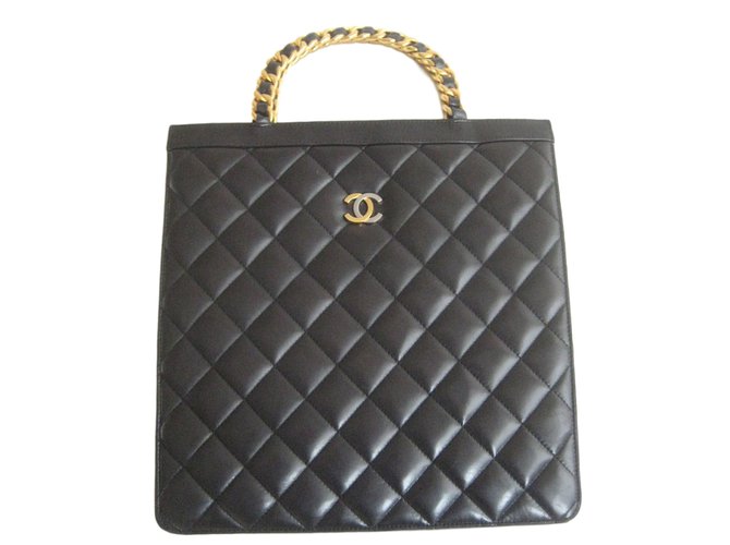 Chanel Handbags Black Leather  ref.14675