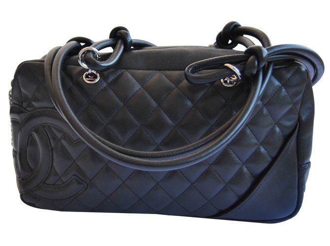 Chanel Handbags Black Leather  ref.14804