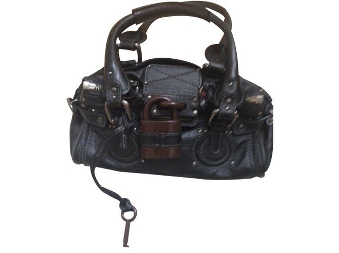 Chloé Handbags Black Leather  ref.14834