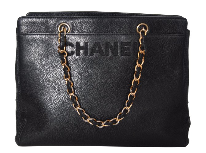 Chanel Handtaschen Schwarz Leder  ref.14877