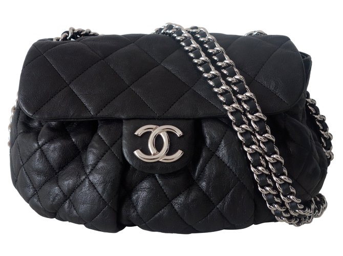 Chanel Handbags Black Leather  ref.14887