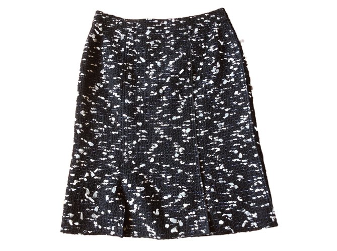 Chanel Skirts Black Wool  ref.15017