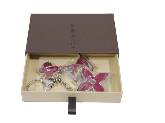 Louis Vuitton Amuletos bolsa Rosa  ref.8658