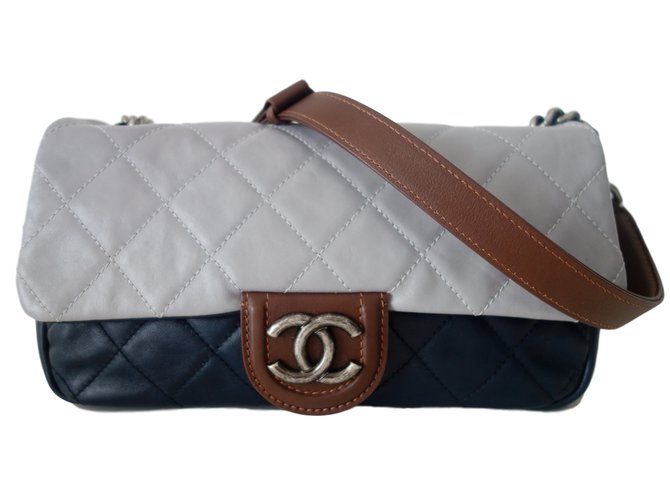 Timeless Chanel Handbags Multiple colors Leather  ref.15491