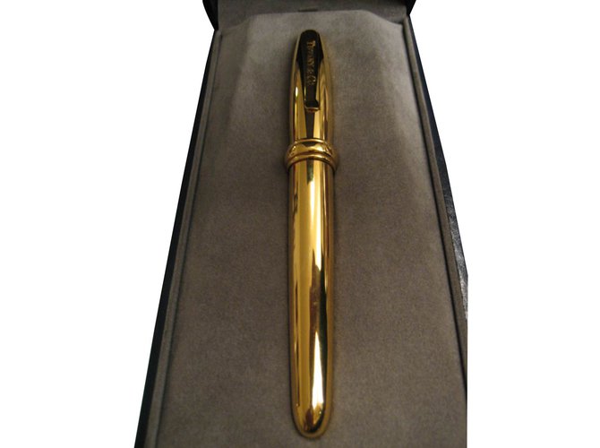Tiffany & Co Relógios finos Dourado Banhado a ouro  ref.15564
