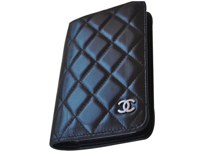 Chanel Purses, wallets, cases Brown Leather  ref.15576