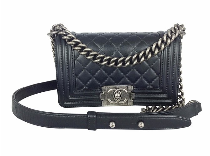 Boy Chanel Handbags Black Leather  ref.15621