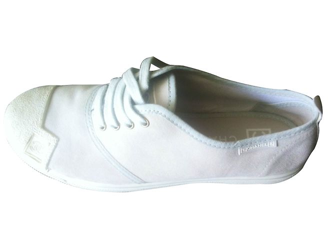 Baskets Chanel Gris Daim 36