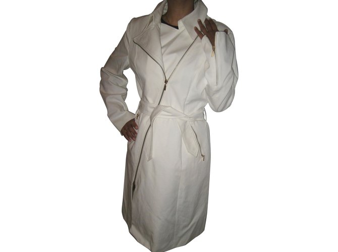 Carla G. Trench coat White Cotton  ref.16021