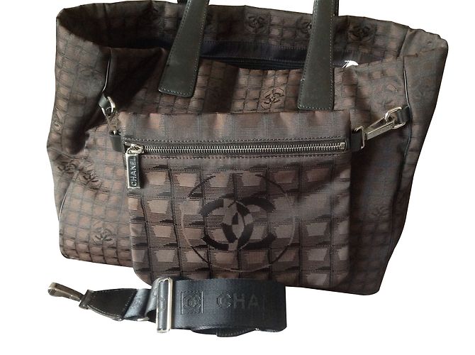 Chanel CC Logo Canvas Tasche Braun