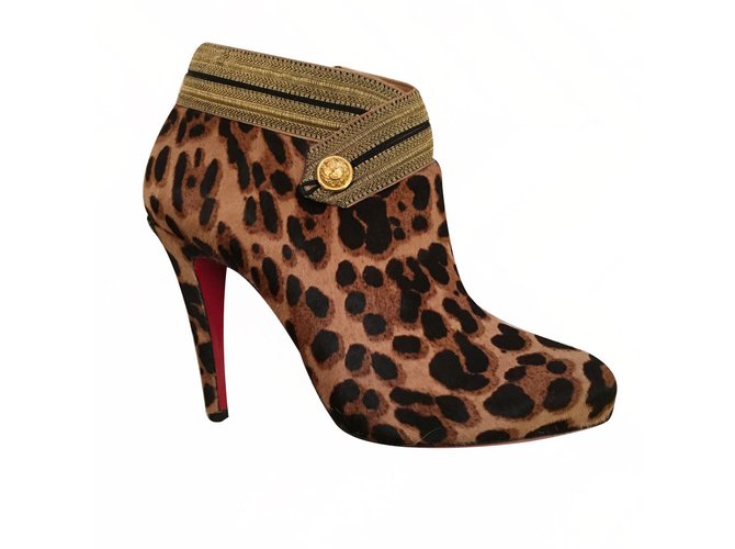 Christian Louboutin Leopard Print Booties Stampa leopardo Vitello simile a un vitello  ref.16869